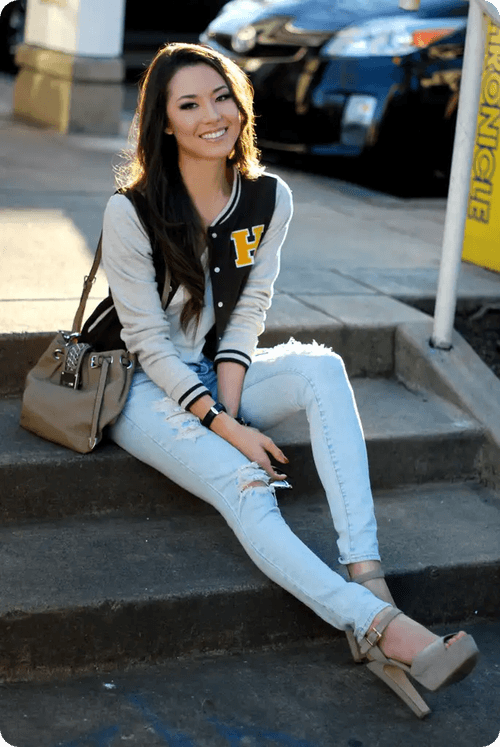 User persona Jessica - 26-year-old LA transplant from Indiana